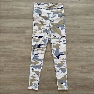 Mono B Cropped Camo Leggings Activewear Green Blue Camouflage Stretch Size Small